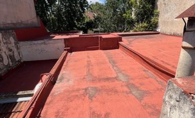 CASA 5 AMBIENTES CON COCHERA QUINCHO Y TERRAZA VILLA BALLEST