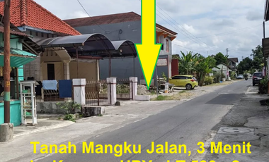 Tanah mangku jalan di kasihan bantul dekat kampus UPY Yogyakarta
