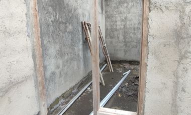 Rumah semi villa view sungai di penatih