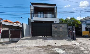 Villa Minimalis Semi Furnished Renon Bali