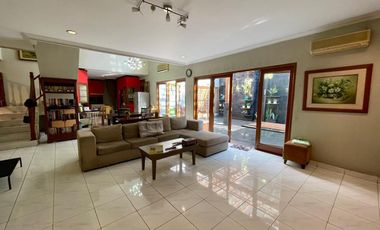 14 jt per m2 Hitung tanah Puri Bintaro luas 280 ada taman belakang siap huni rumah tua rasa kavling bintaro