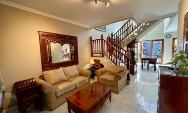 14 jt per m2 Hitung tanah Puri Bintaro luas 280 ada taman belakang siap huni rumah tua rasa kavling bintaro