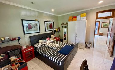 14 jt per m2 Hitung tanah Puri Bintaro luas 280 ada taman belakang siap huni rumah tua rasa kavling bintaro