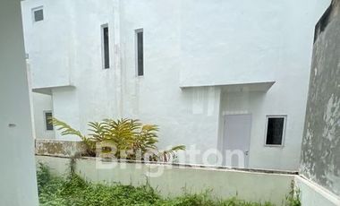 Rumah baru dijual di Grand City Cluster Hayfield