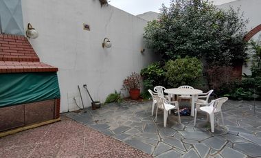 Casa de 4 ambientes en Venta en Villa crespo