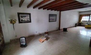Casa de 4 ambientes en Venta en Villa crespo