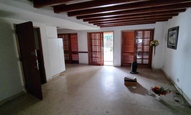 Casa de 4 ambientes en Venta en Villa crespo