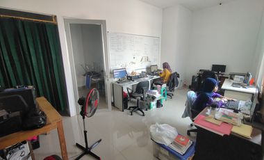 JUAL Kantor + Workshop / Gudang di Komplek Pharmindo, Cimahi