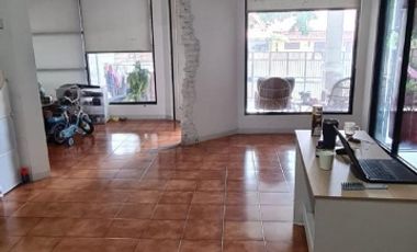 DI JUAL MURAH RUMAH PINGGIR JALAN RAYA PENGASINAN RAYA RAWALUMBU BEKASI