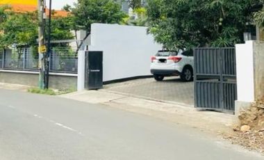 DI JUAL MURAH RUMAH PINGGIR JALAN RAYA PENGASINAN RAYA RAWALUMBU BEKASI