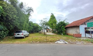 JUAL CEPAT TANAH 1601 M2 POSISI STRATEGIS PINGGIR JALAN RAYA DEPOK