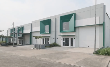 Gudang di Kota Baru Parahyangan, Bandung 430 M2 Baru