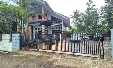 jual villa siap huni air melimpah beserta balong ikan