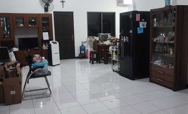 Siap Huni Sutorejo 1 lantai dekat Superindo Mulyosari