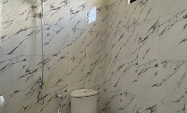 RUMAH READY 2 LANTAI SIAP HUNI