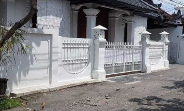 Comfortable Villa for Yearly Rent in Batubulan, Bali