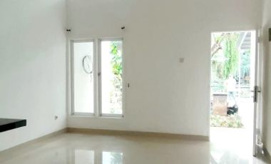 Rumah 1 Lantai dekat statiun di Bintaro Hill Ciputat 13546