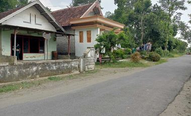 Jual murah rumah di Genuk watu Ngoro Jombang 3 menit ke jln propinsi