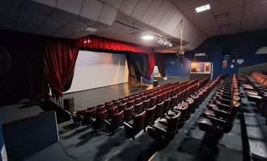 CINE / TEATRO DE SANTOS LUGARES