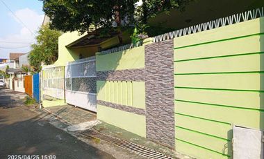 Rumah bagus kokoh siap huni kawasan Pejaten barat psr minggu jak-sel