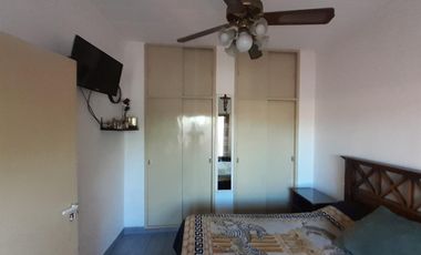 DEPARTAMENTO 4 AMBIENTES 1ER.  PISO X ESCALERA C/PATIO