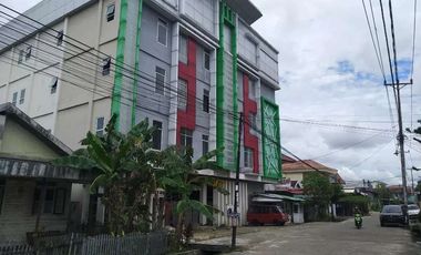 Bangunan Permanen Hotel