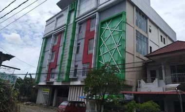 Bangunan Permanen Hotel