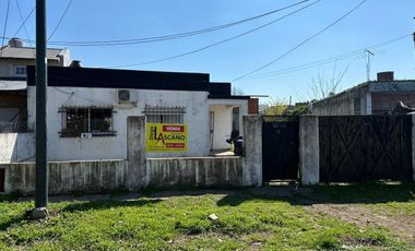 Excelente propiedad a cuadras de la estación de Glew