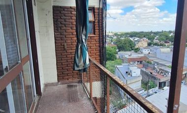 DPTO 2 AMBIENTES C/ BALCON