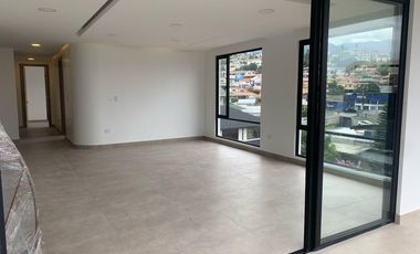 Venta departamento 2 dormitorios Cumbayá AH