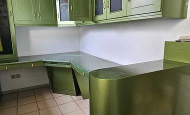 DISEWAKAN BEVERLY GOLF, Kompleks Perumahan Mewah