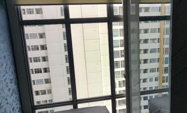 jual apartemen Gunawangsa tidar tower Blt 1717