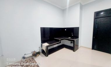 Rumah baru di jatimekar kodau LT.112m shm garasi mobil