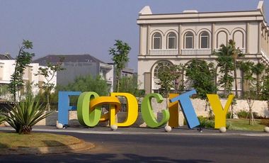 Disewakan Ruko Food City Green Lake City Unit Langka Jarang ada siap pakai View Danau