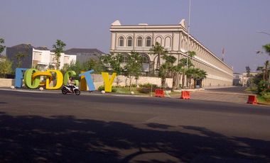 Disewakan Ruko Food City Green Lake City Unit Langka Jarang ada siap pakai View Danau