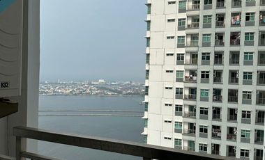 Dijual Apartement semi Furnished Condominium Green Bay Pluit