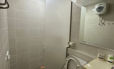 Dijual Apartement semi Furnished Condominium Green Bay Pluit