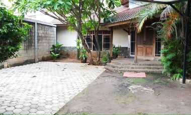 CIRENDEU KOMPL TENANG DEKAT UIN MUHAMADIYAH BALIVIEW UBUD SYNTHESISI