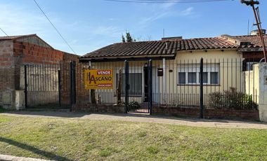 Excelente oportunidad de vivenda en Barrio Los Álamos