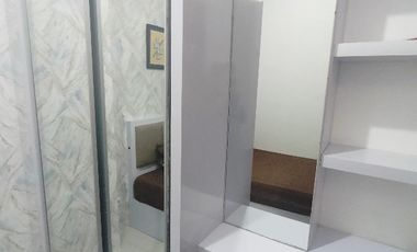 Disewakan apartemen gunawangsa merr tower A1801 2br furnish