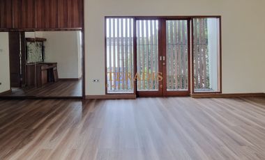 MINIMALIST HOUSE KEMANG FOR RENT