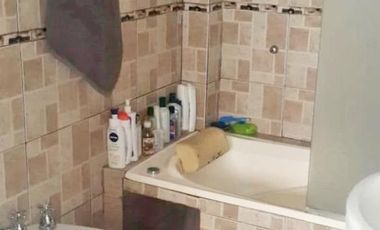 CASA 3 AMBIENTES CON GARAGE Y PILETA