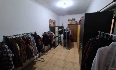 Rumah Bagus Siap Huni 2 Lantai Dekat kampus UMS Solo, Strategis