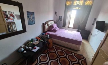 Rumah Bagus Siap Huni 2 Lantai Dekat kampus UMS Solo, Strategis