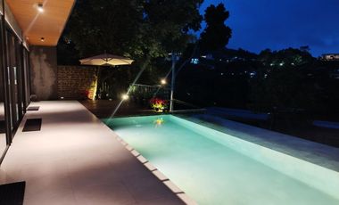 Rumah baru di Komplek Dago Village dengan Kolam Renang