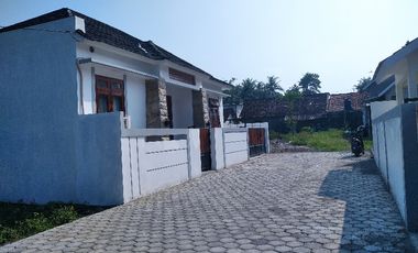 Rumah Dijual Mlati Sleman Minimalis Modern Strategis