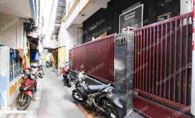 BUTUH CEPAT!! RUMAH KOST 13 KAMAR DI MATRAMAN UTAN KAYU