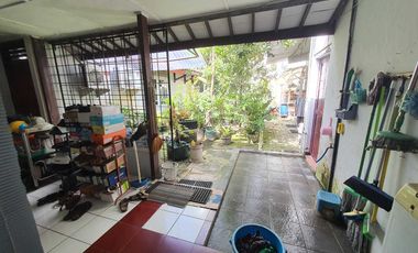 Dijual cepat Rumah besar dan ruang usaha pinggir jalan utama Demangan