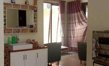 rumah cantik minimalis 2 lantai di sepinggan pratama