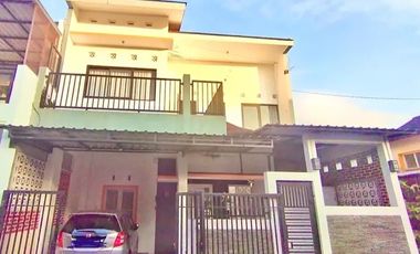 RUMAH 2 LANTAI SIAP HUNI DEPAN AKMIL MAGELANG